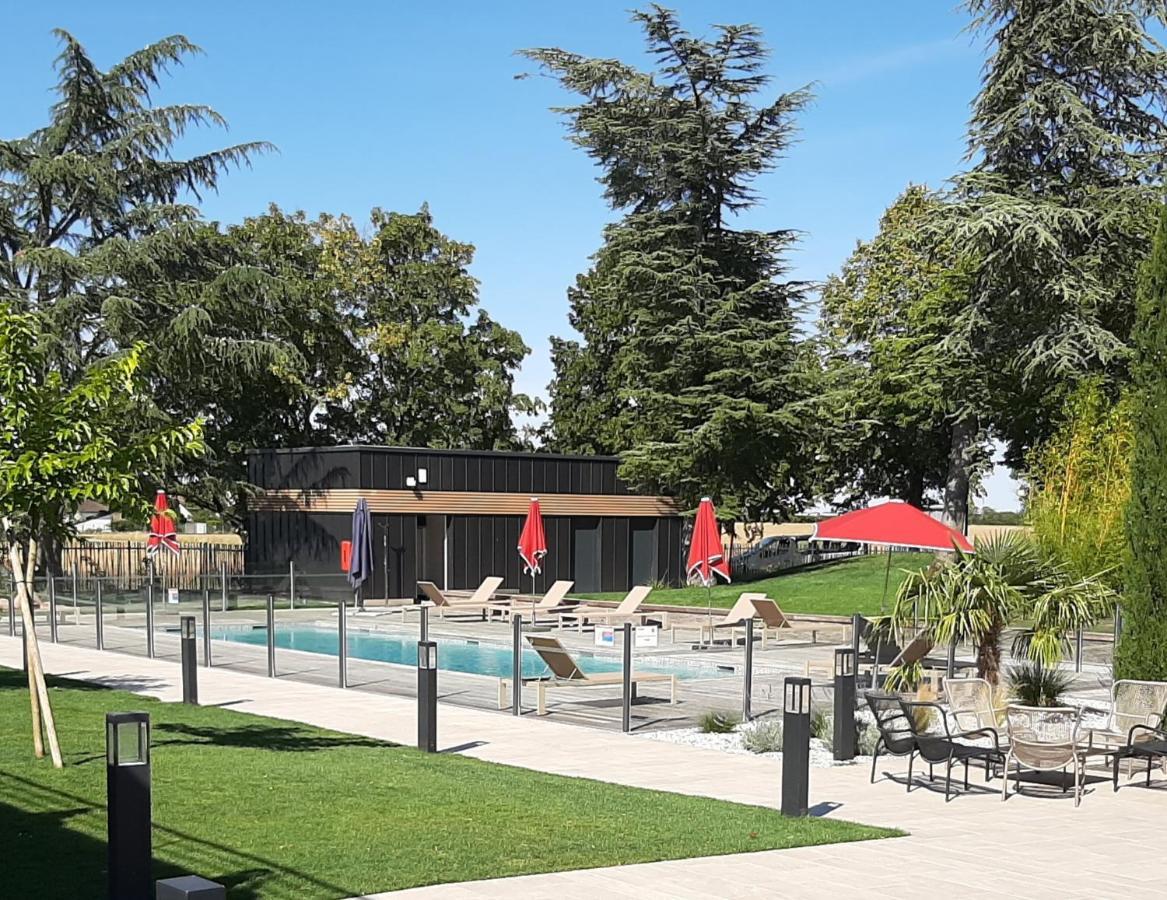 Relais Saint Jacques - Châteauroux Deols Exterior foto
