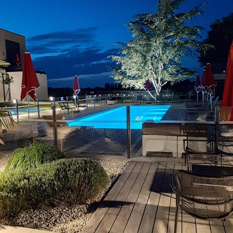 Relais Saint Jacques - Châteauroux Deols Exterior foto