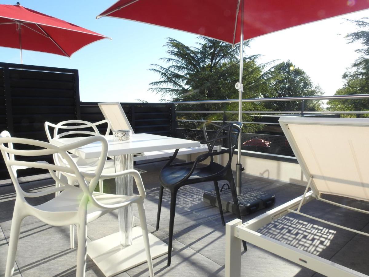 Relais Saint Jacques - Châteauroux Deols Exterior foto